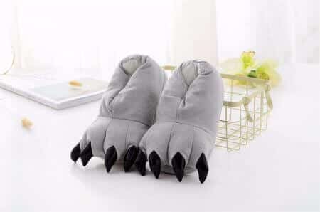 Animal claw slippers plush 6