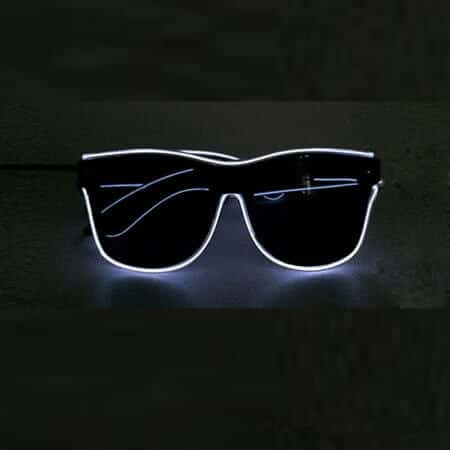 Sonnenbrille mit blinkendem LED Rahmen für Partys und Verkleidung 8