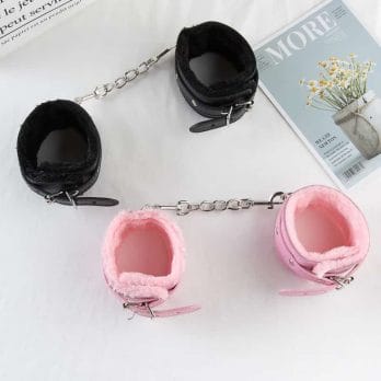Sexy Adjustable Black Pink SM PU Leather Retro Handcuffs Fluffy Restraints BDSM Bondage Slave Adult Sex Cosplay Toys For Woman 3