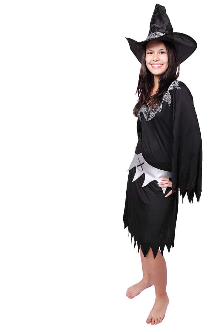 Casting a Spell: The Enchantment of Booking Cosplayers for Halloween Events