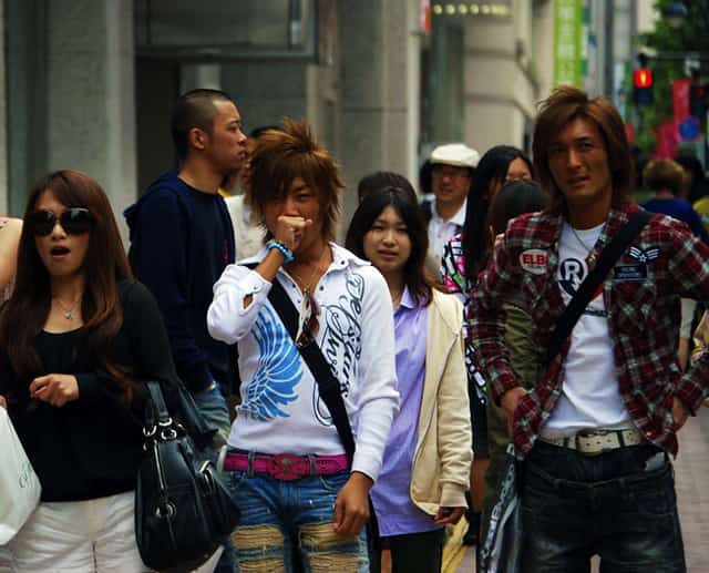 Erkunden Sie den faszinierenden japanischen Street Fashion Trend: Ein Blick auf die neuesten Styles und Inspirationen! 1